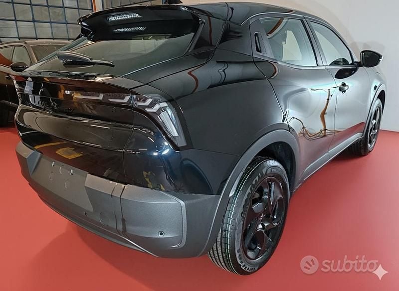 Nuova Alfa Romeo GT Junior 136 CV (100 kW) 2025 Nero SUV