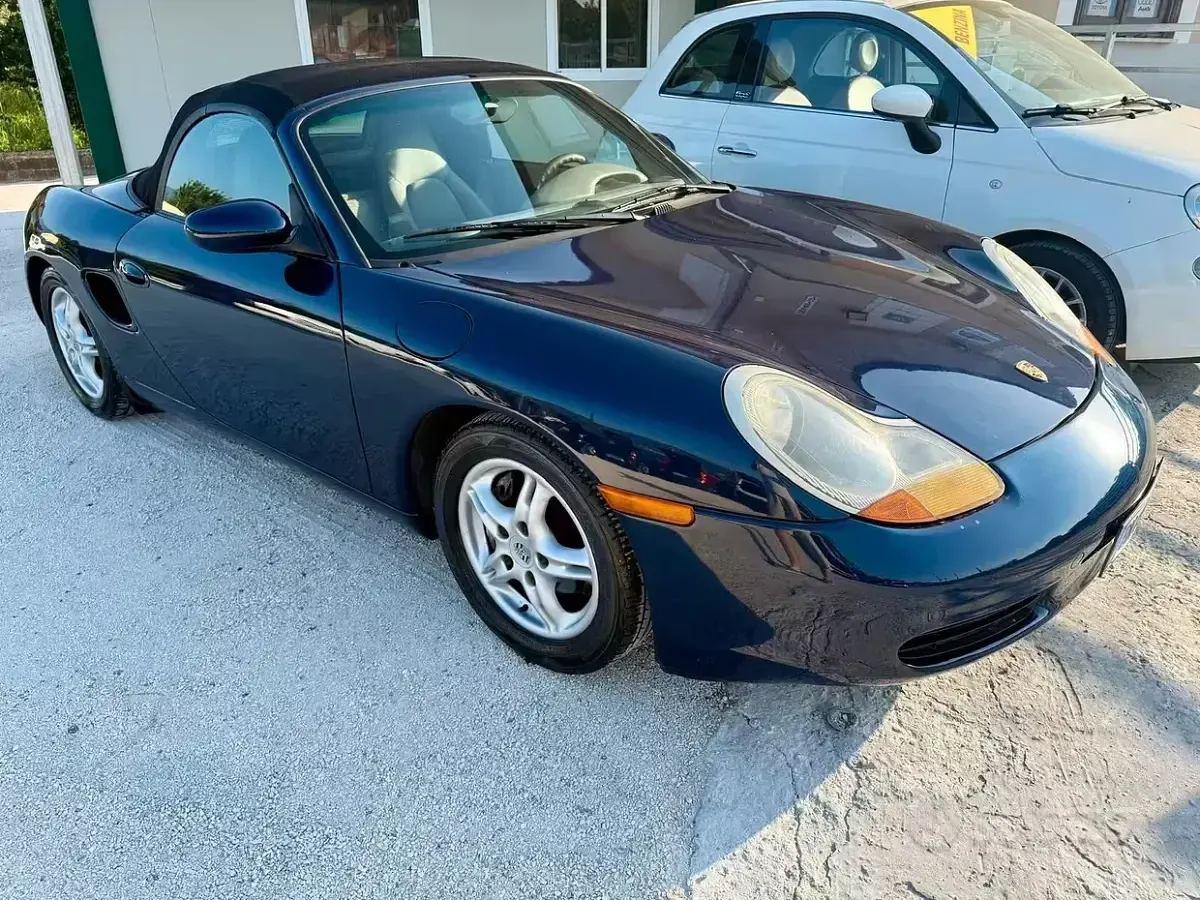 Usata Porsche Boxster 204 CV (150 kW) 1997 Bluazzurro Cabrio