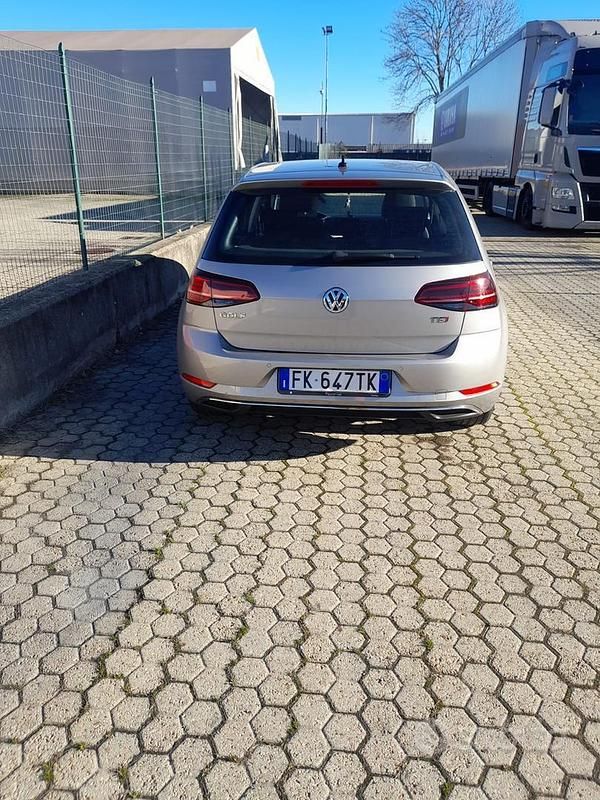 Usata VW Golf VII 125 CV (91 kW) 2017 Grigio Berlina