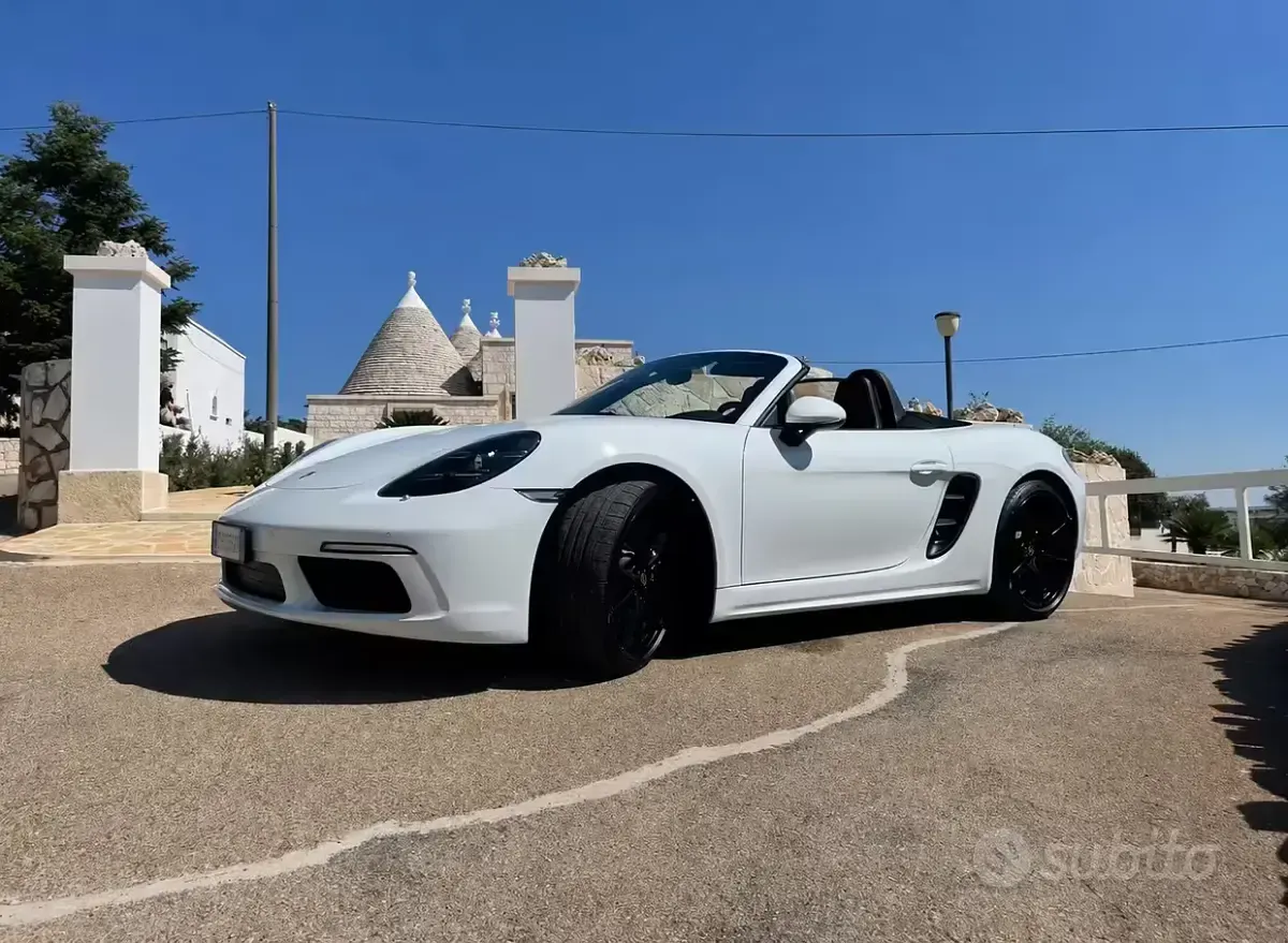 Usata Porsche 718 300 CV (220 kW) 2018 Bianco Cabrio