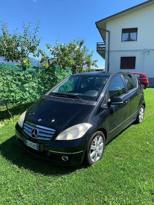 Usata Mercedes A180 Avantgarde 109 CV (80 kW) 2009 Nero Monovolume