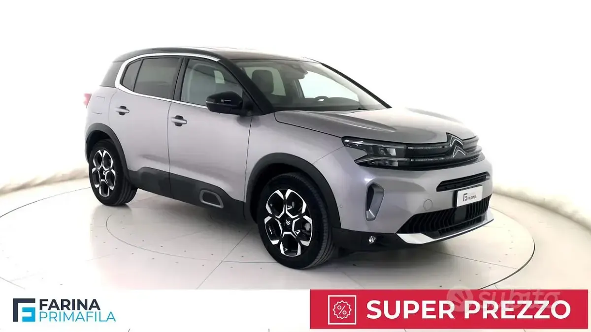 Usata Citroën C5 Aircross 131 CV (96 kW) 2024 Grigio chiaro/tetto nero SUV
