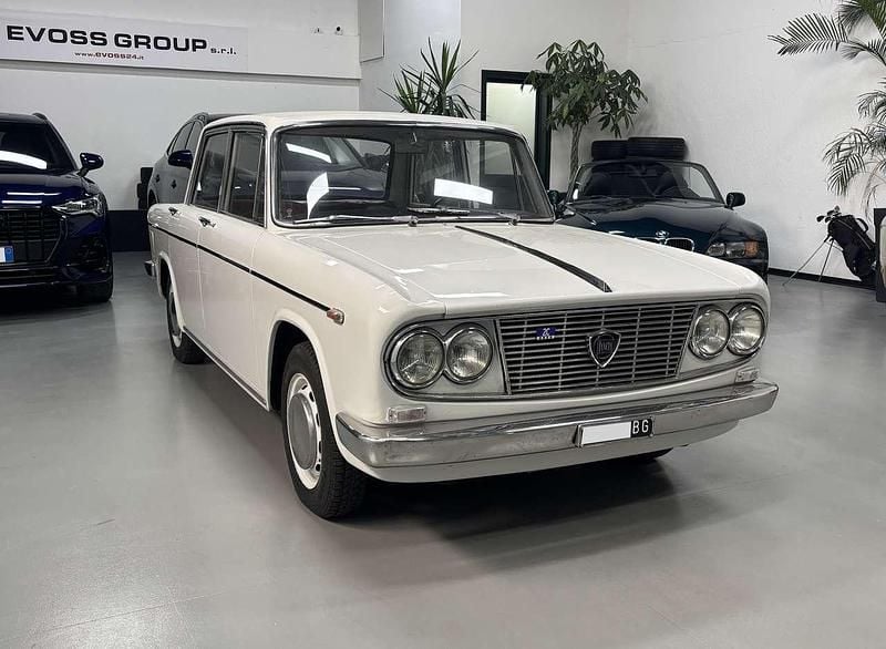 Usata Lancia Fulvia 69 CV (50 kW) 1966 Bianco Berlina