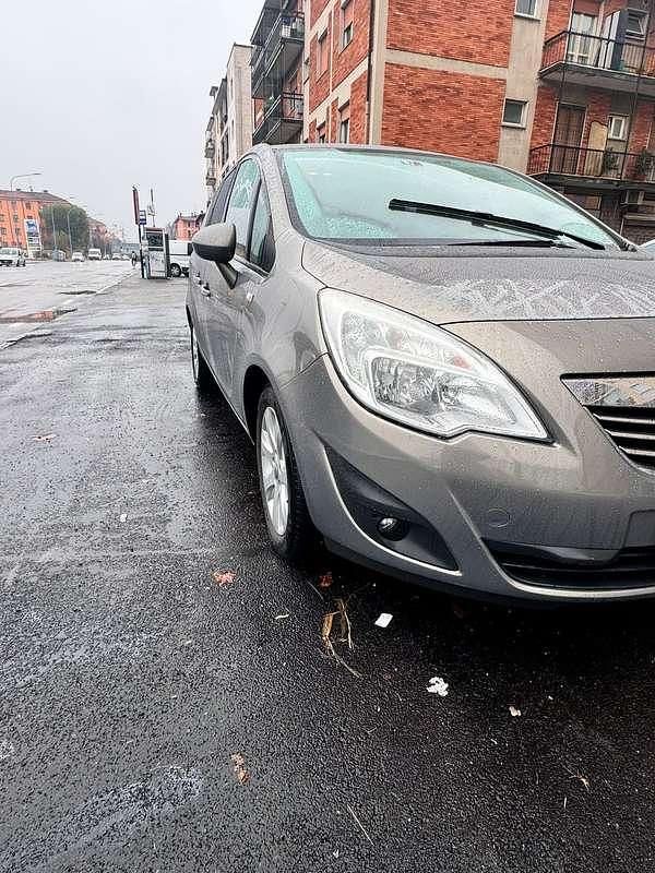 Usata Opel Meriva Innovation 101 CV (74 kW) 2010 Monovolume