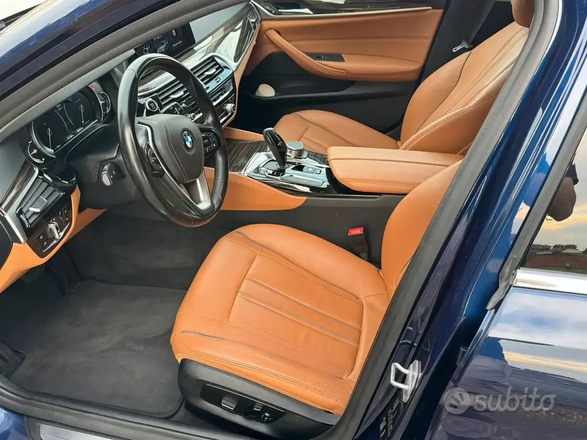 Usata BMW 520 190 CV (139 kW) 2018 Bluazzurro Station wagon
