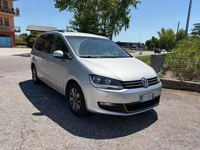 Usata VW Sharan Comfortline 140 CV (102 kW) 2011 Gray Monovolume