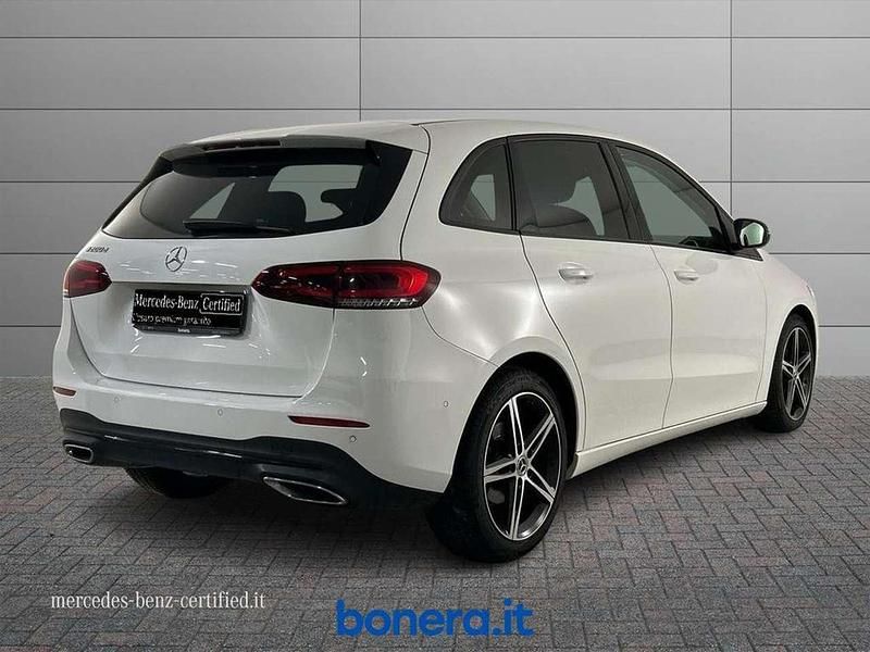 Begagnad Mercedes B200 150 HK (110 kW) 2021 Vit Minibuss