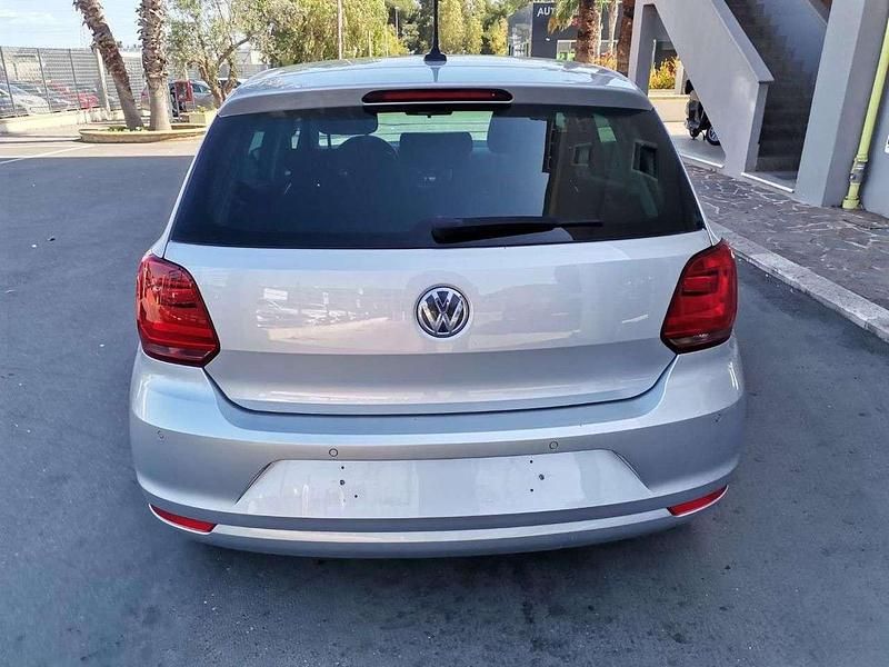 Usata VW Polo Sound 75 CV (55 kW) 2017 Argento Berlina