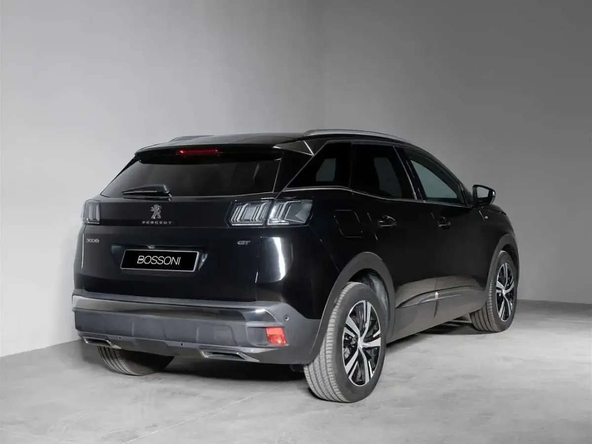 Usata Peugeot 3008 GT 131 CV (96 kW) 2024 Nero SUV