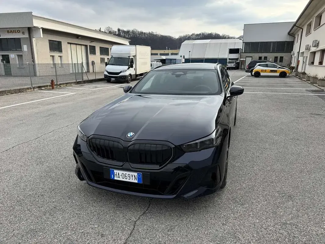 Usata BMW 540 M Sport 303 CV (222 kW) 2025 Station wagon