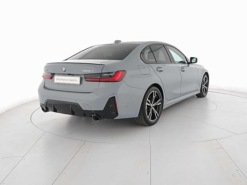 Usata BMW 320 M Sport 190 CV (139 kW) 2025 Brooklyn grey Berlina