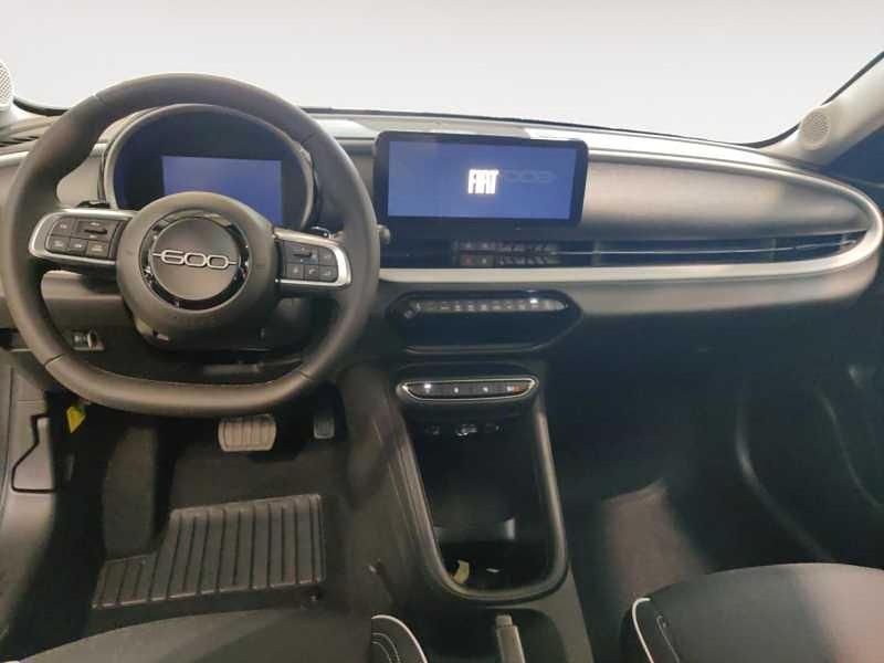 Nuova Fiat 600 100 CV (73 kW) 2026 Verde SUV