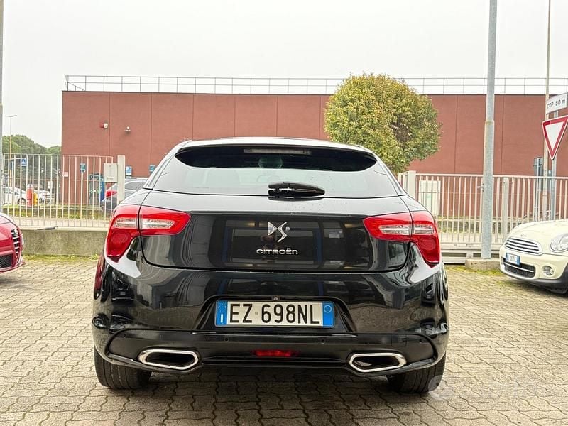 Usata DS Automobiles DS5 Sport Chic 163 CV (119 kW) 2015 Nero Utilitaria