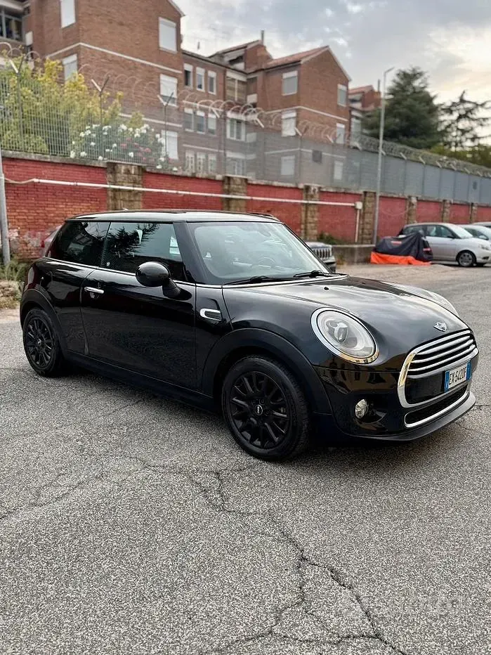 Usata Mini Cooper D 116 CV (85 kW) 2014 Utilitaria