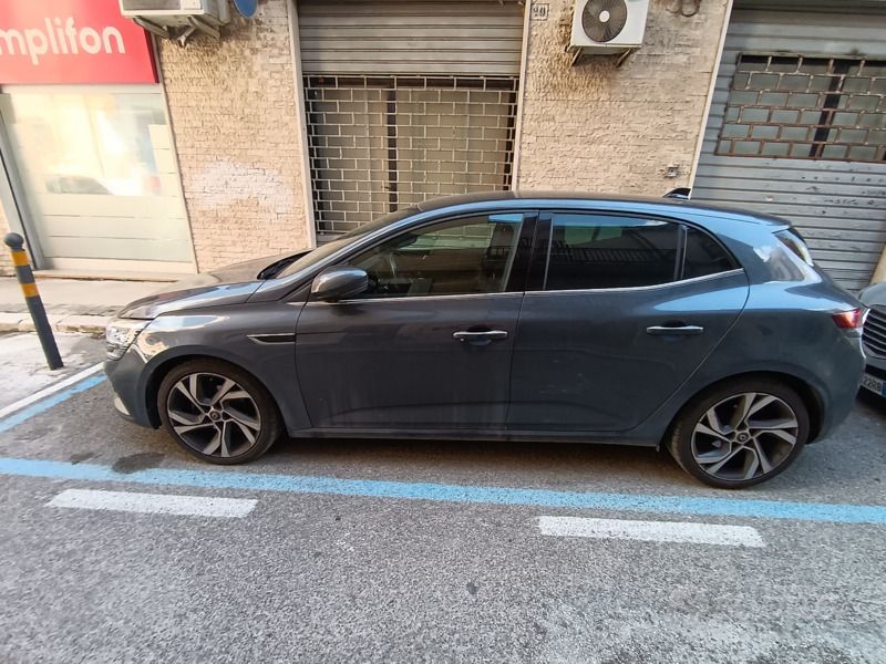 Usata Renault Mégane IV RS Line 116 CV (85 kW) 2021 Grigio Berlina