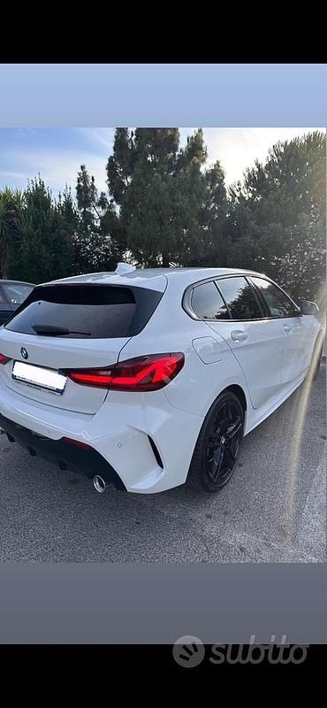 Usata BMW 118 M Sport 150 CV (110 kW) 2021 Bianco Utilitaria