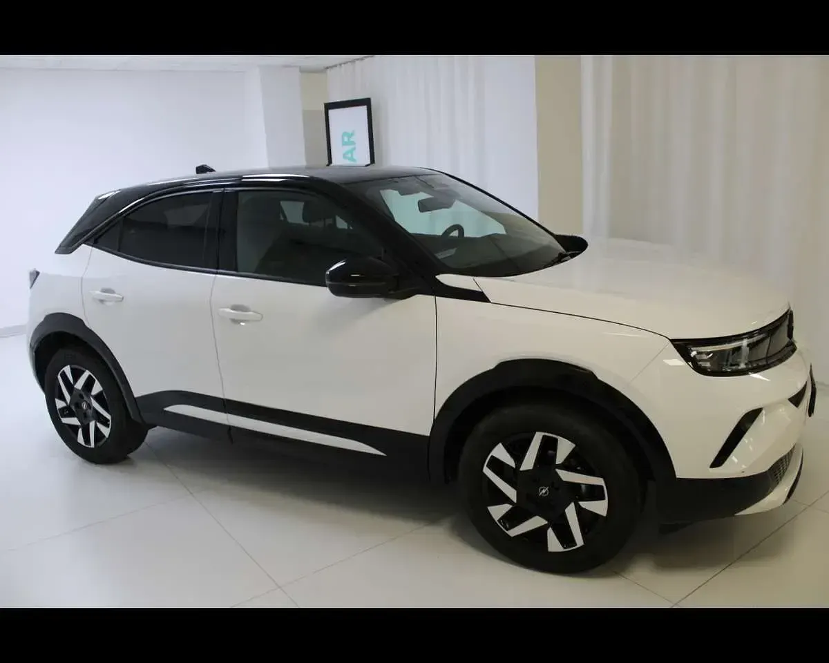 Usata Opel Mokka 136 CV (100 kW) 2025 Artik white SUV