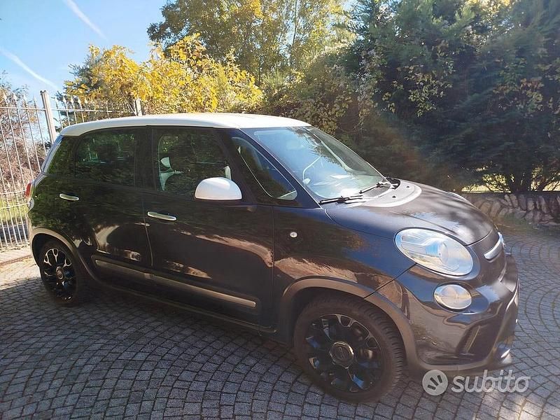 Usata Fiat 500L Trekking 85 CV (62 kW) 2013 Grigio Monovolume