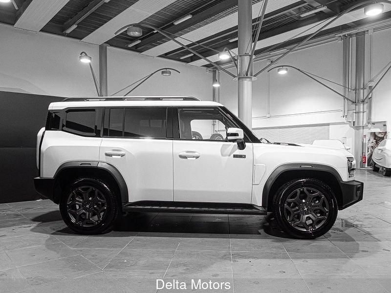 Nuova ICH-X K3 238 CV (175 kW) 2026 SUV