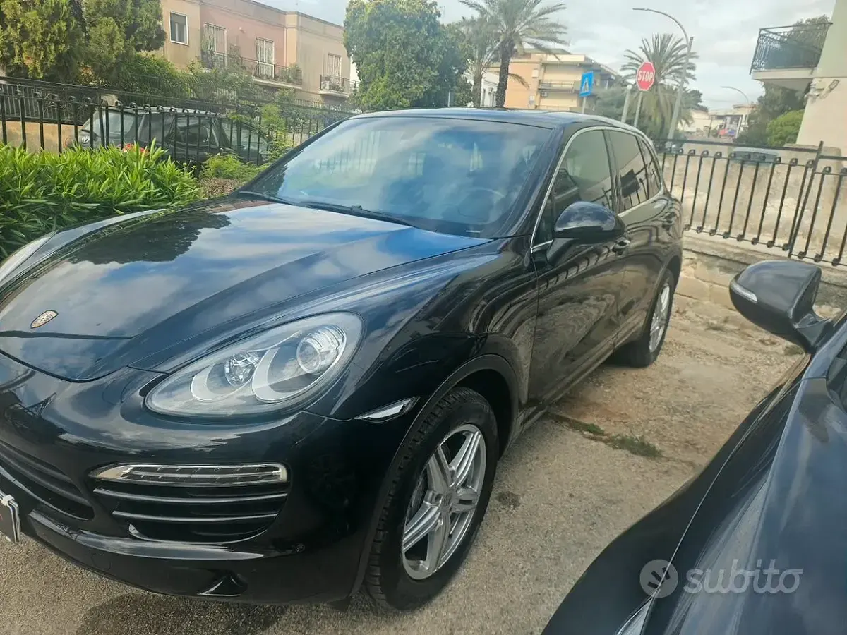 Usata Porsche Cayenne 245 CV (180 kW) 2013 Nero SUV