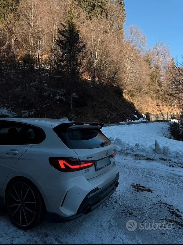 Usata BMW M135 Comfort Edition 344 CV (253 kW) 2019 Bianco Utilitaria