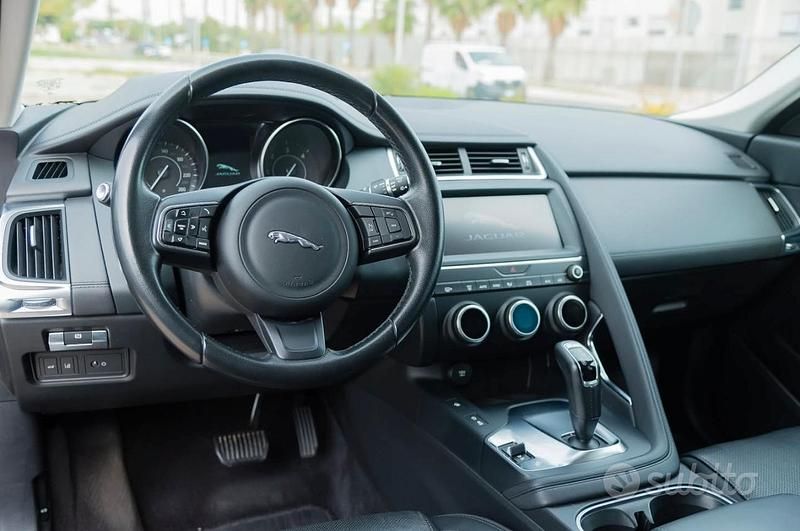 Usata Jaguar E-Pace 150 CV (110 kW) 2020 Nero SUV