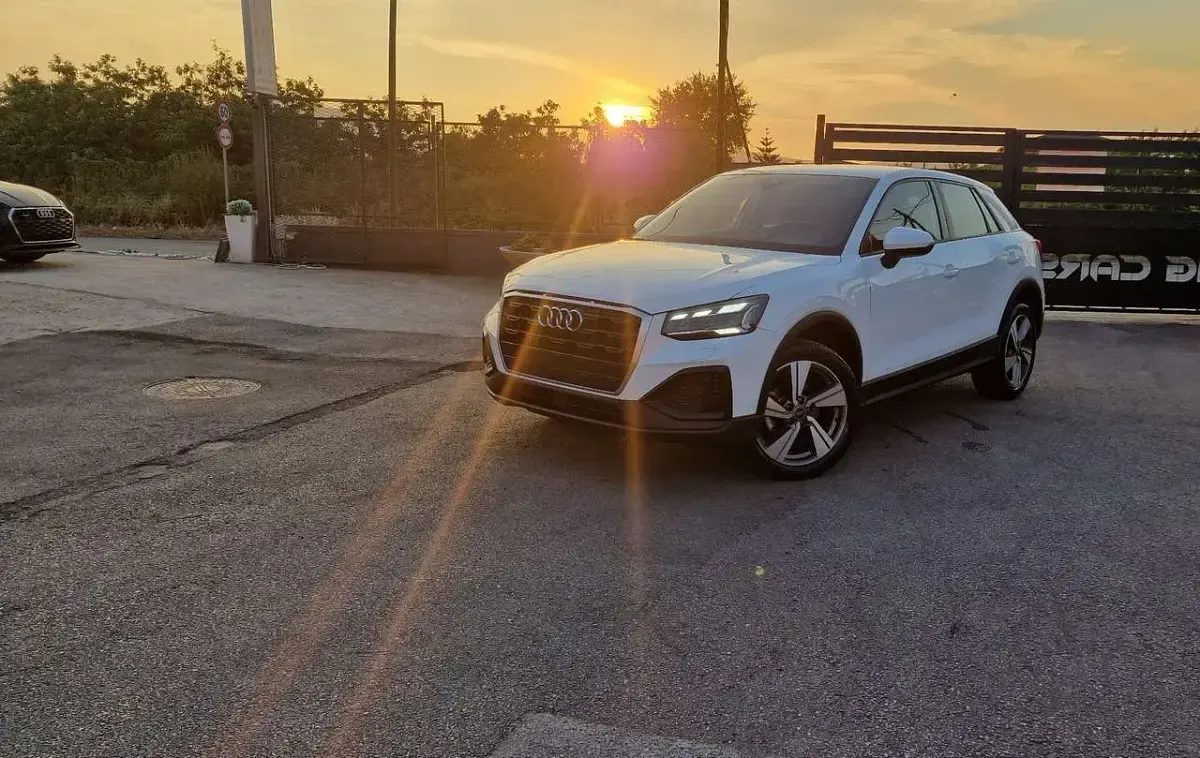 Usata Audi Q2 Business Plus 116 CV (85 kW) 2022 Bianco SUV