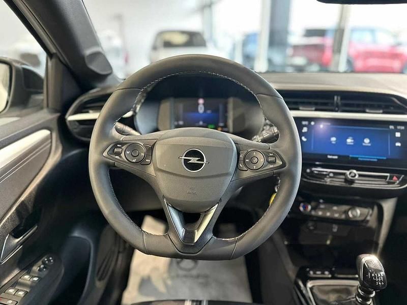 Usata Opel Corsa 101 CV (74 kW) 2025 Bianco Utilitaria