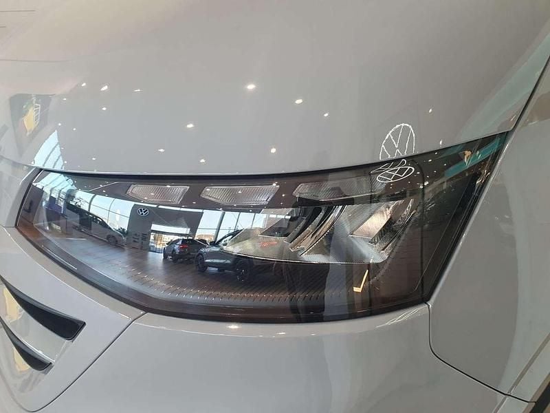 Nuova VW T7 Life 150 CV (110 kW) 2026 Stone grey Furgone