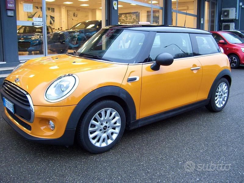Usata Mini One D Business 95 CV (69 kW) 2015 Arancione Utilitaria