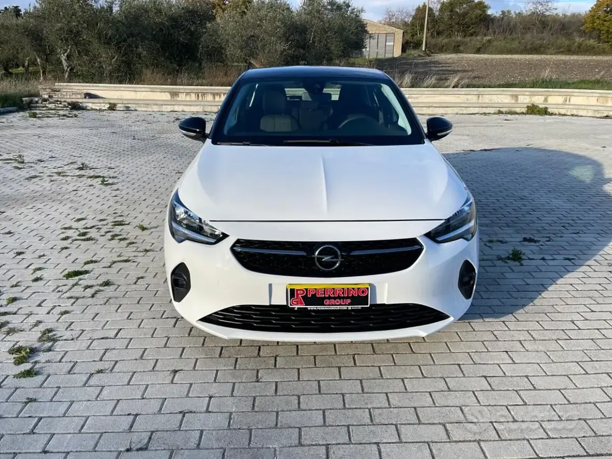 Usata Opel Corsa Edition 102 CV (75 kW) 2023 Bianco Utilitaria