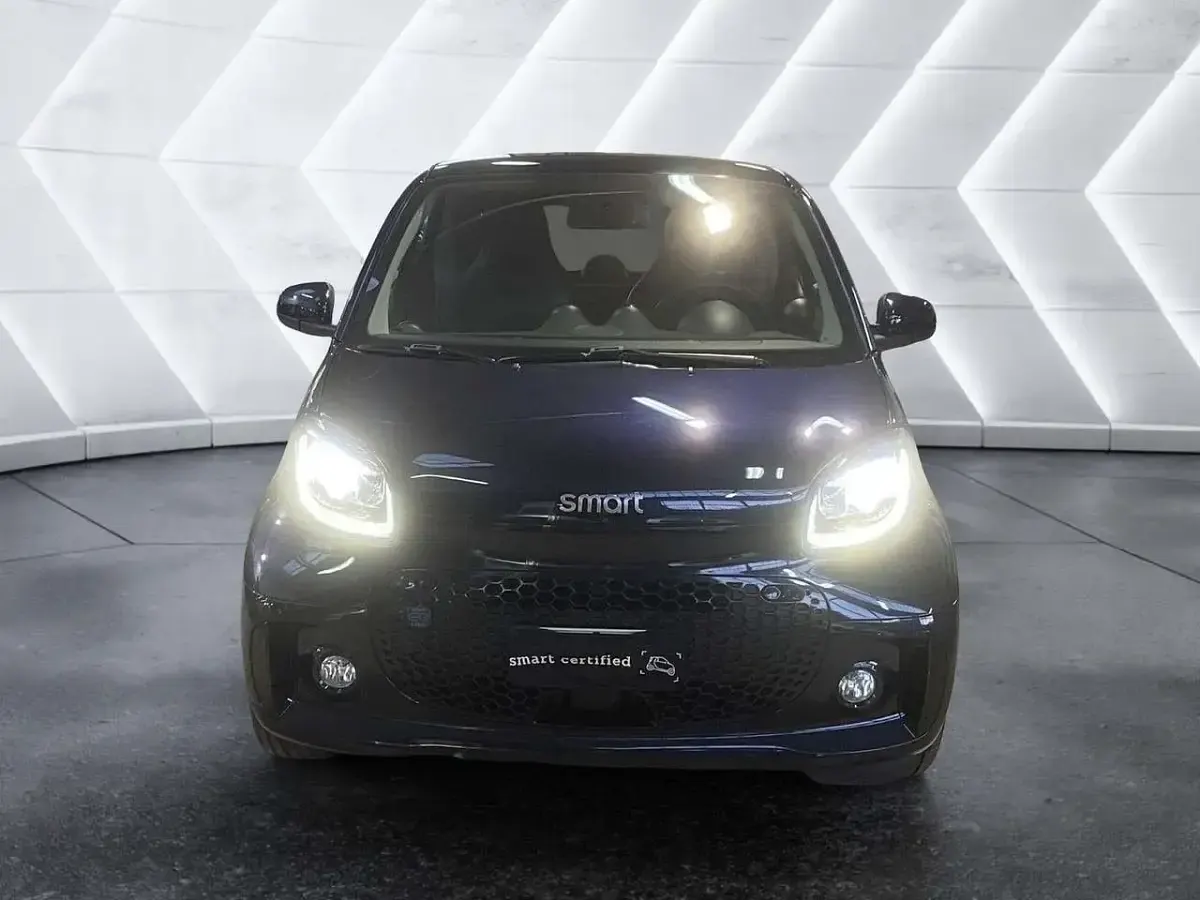 Usata Smart ForTwo Electric Drive Prime 41 kW (56 CV) 2021 Blu Coupé
