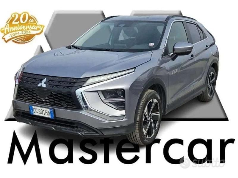 Usata Mitsubishi Eclipse Cross Instyle 98 CV (72 kW) 2022 Grigio SUV
