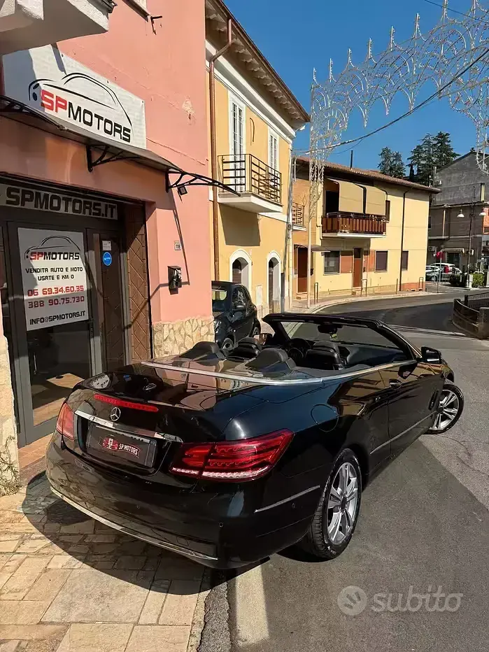 Usata Mercedes E350 Premium 258 CV (189 kW) 2015 Nero Cabrio
