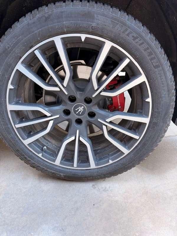 Usata Maserati Grecale 250 CV (183 kW) 2025 Argento SUV