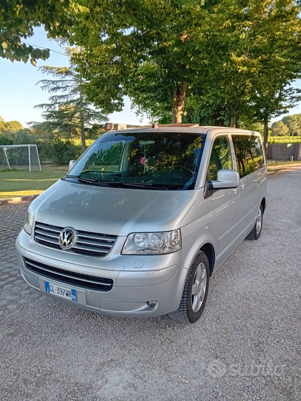 Usata 2006 VW Multivan Furgone | 13.500 € (Buon prezzo) - Immagine 1/4