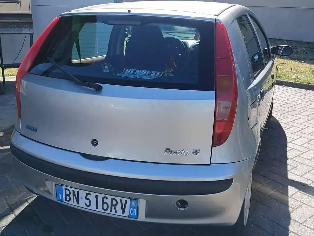 Usata Fiat Punto 80 CV (58 kW) 2001 Grigio Utilitaria
