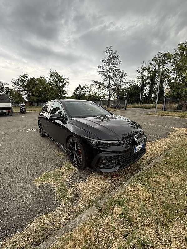 Usata VW Golf VIII GTI 265 CV (194 kW) 2024 Nero Berlina