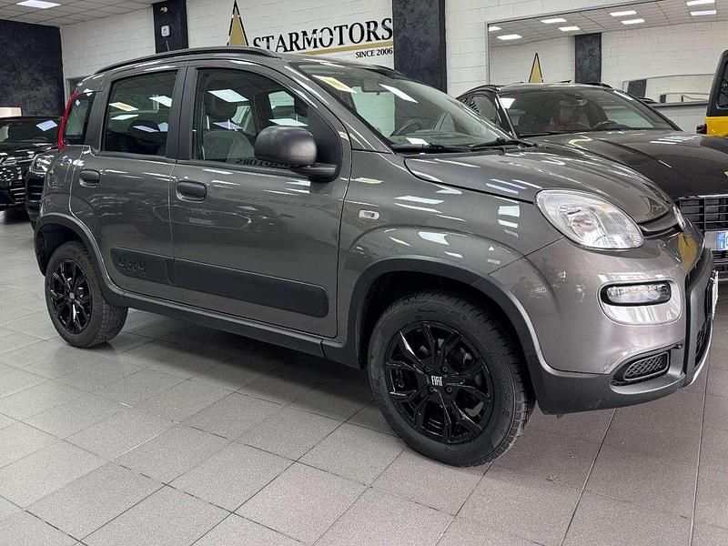 Second-hand Fiat Panda 4x4 Wild 86 CP (63 kW) 2022 Gri Hatchback
