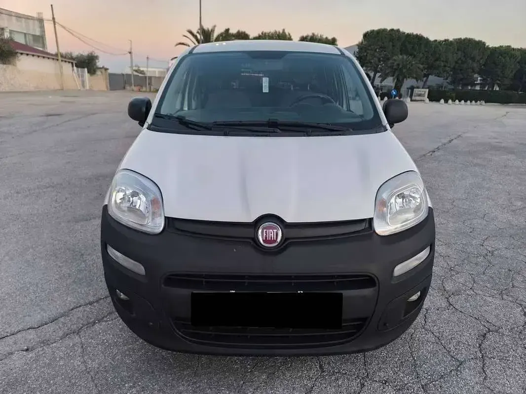 Usata Fiat Panda Dynamic 69 CV (50 kW) 2005 Bianco Utilitaria