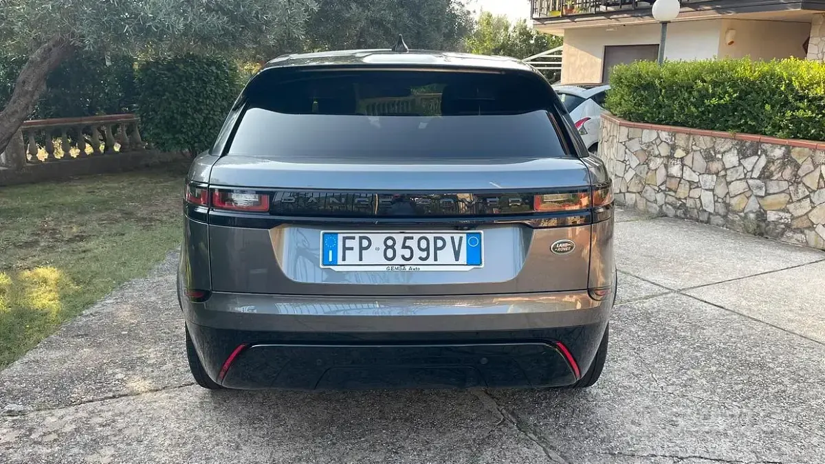 Usata Land Rover Range Rover Velar 179 CV (131 kW) 2018 Grigio SUV