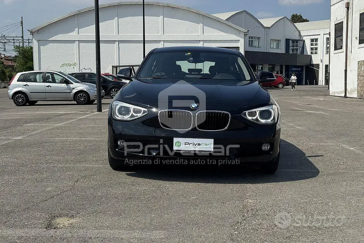 Usata BMW 114 95 CV (69 kW) 2012 Nero Utilitaria
