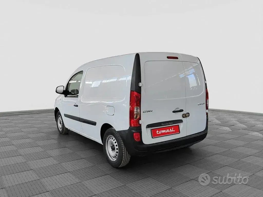 Occasion Mercedes Citan 111 110 ch (80 kW) 2019 Blanc Berline