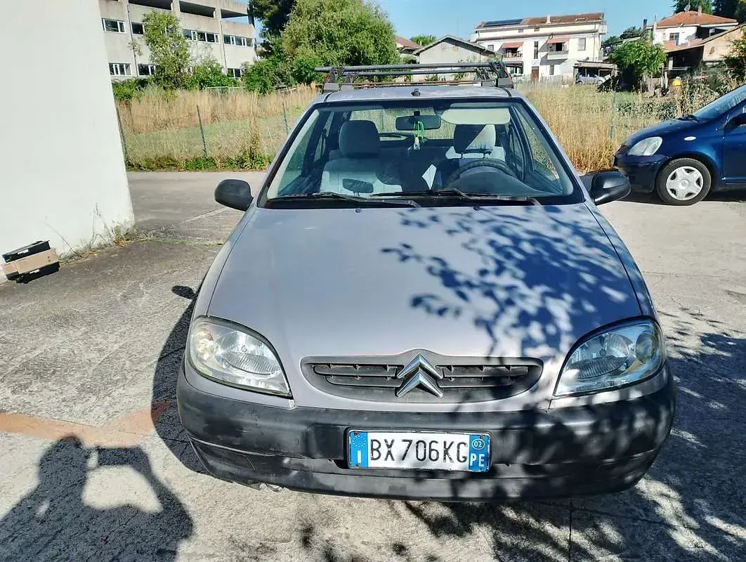 Usata Citroën Saxo 60 CV (44 kW) 2002 Utilitaria