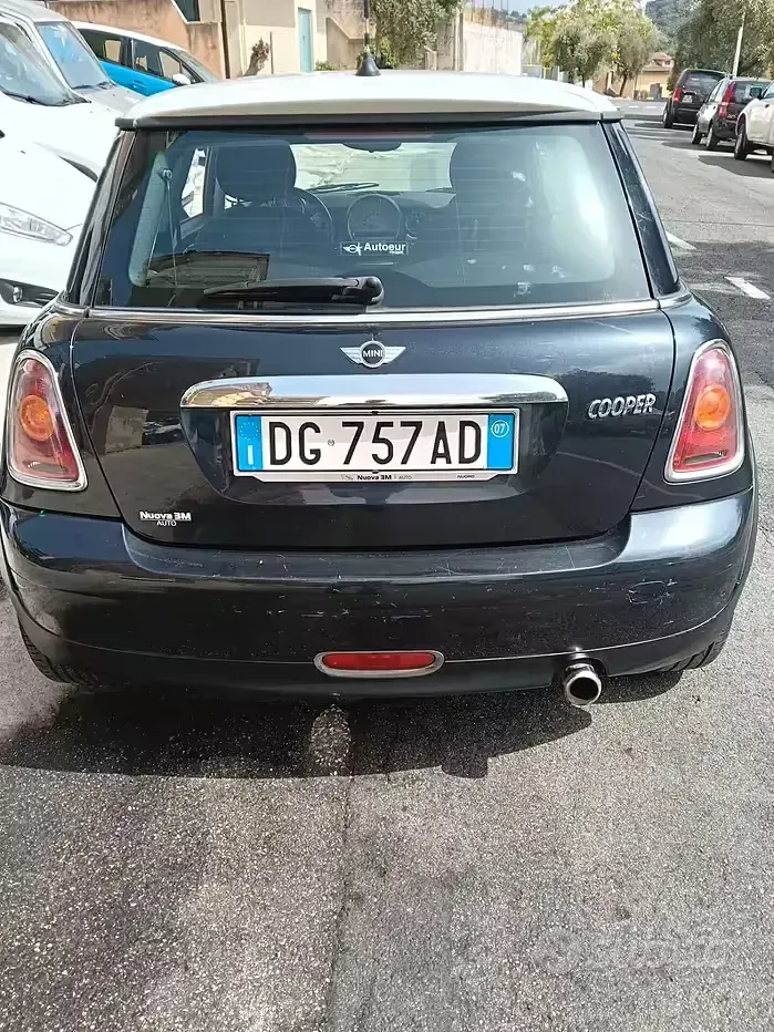 Usata Mini Cooper 75 CV (55 kW) 2007 Grigio Utilitaria
