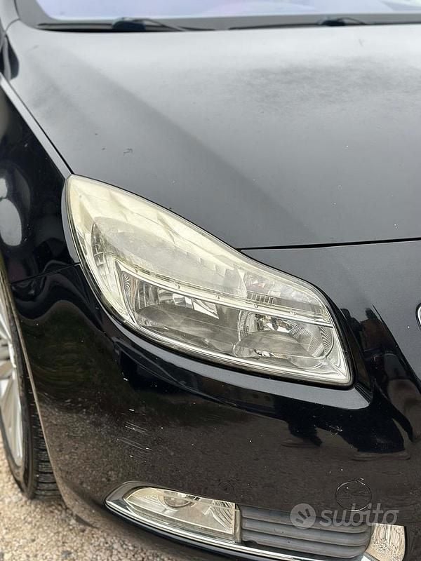 Usata Opel Insignia Cosmo 160 CV (117 kW) 2011 Nero Berlina