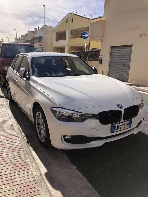 Usata BMW 318 Comfort Edition 143 CV (105 kW) 2014 Bianco Station wagon