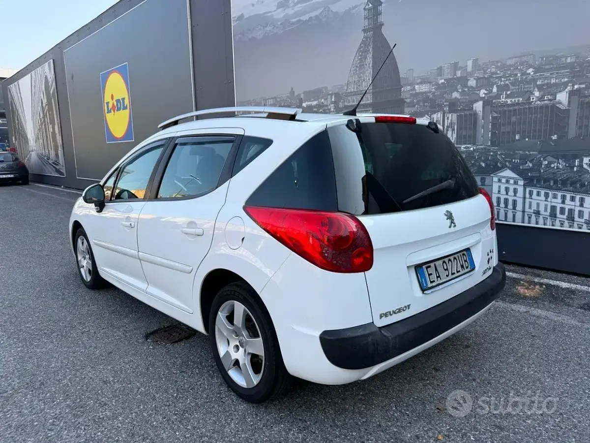 Usata Peugeot 207 93 CV (68 kW) 2010 Station wagon
