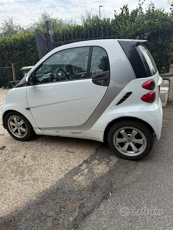 Usata Smart ForTwo Coupé 61 CV (44 kW) 2009 Coupé