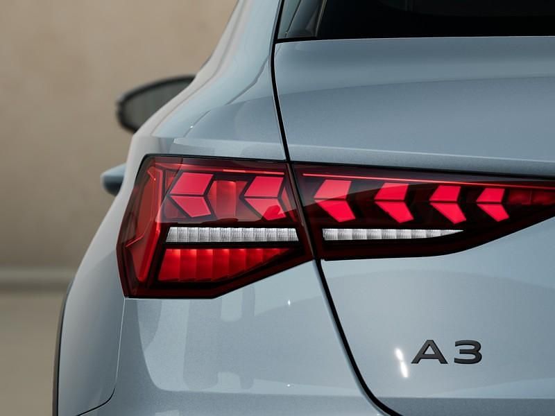 Nuova Audi A3 Advanced 150 CV (110 kW) 2025 Nero Berlina